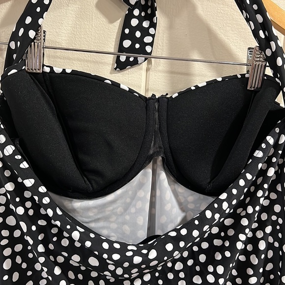 Smart & Sexy Swim Black & White Polka Dot Swim Top - Picture 6 of 8
